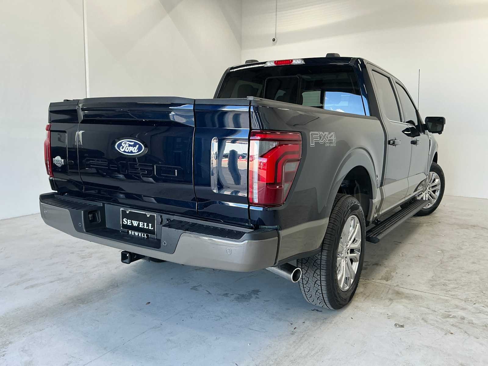 Used 2025 Antimatter Blue/Marsh Gray Ford King Ranch image 4