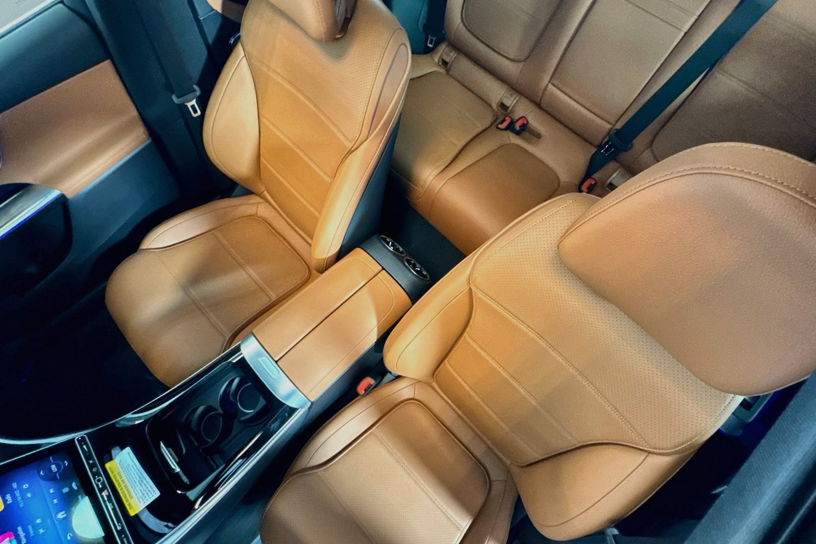New 2026 Verde Silver Metallic Mercedes-Benz GLC 300 image 19