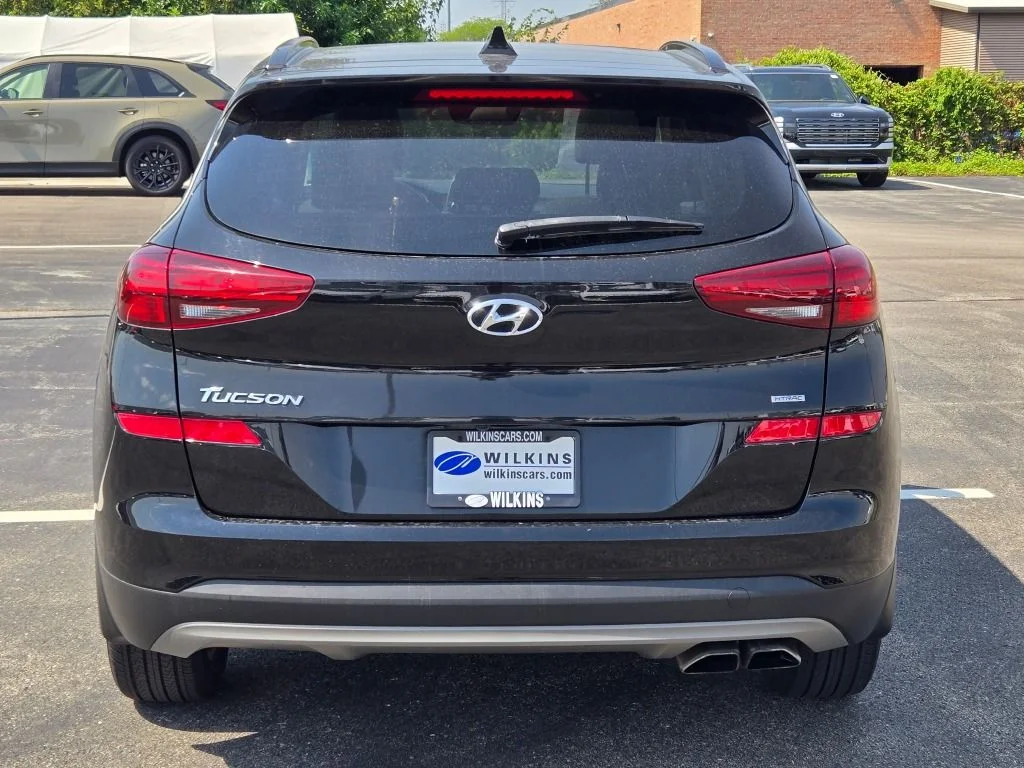 Used 2021 Black Hyundai Ultimate image 12
