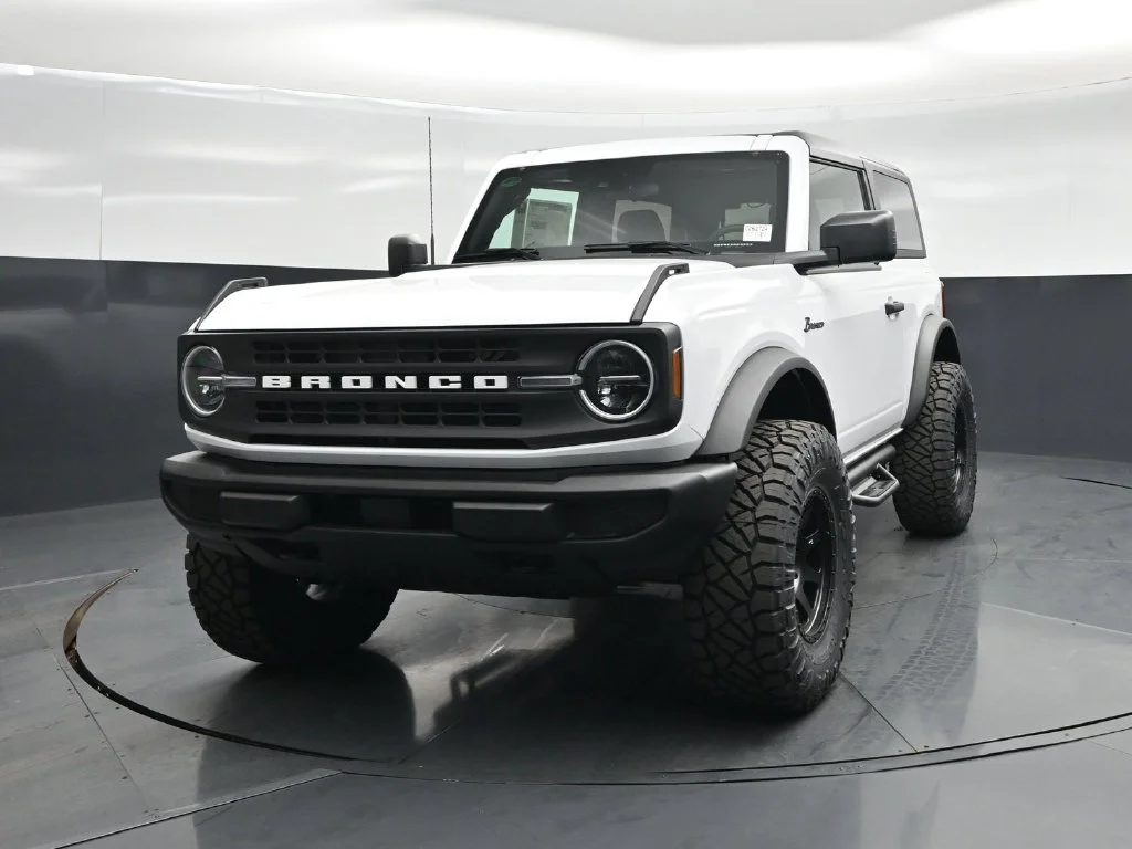 New 2026 White Ford Base image 47