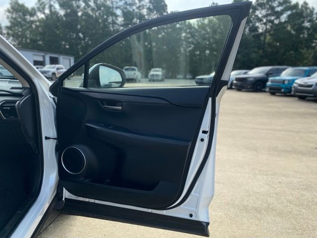 Used 2018 White Lexus 300 Base image 15