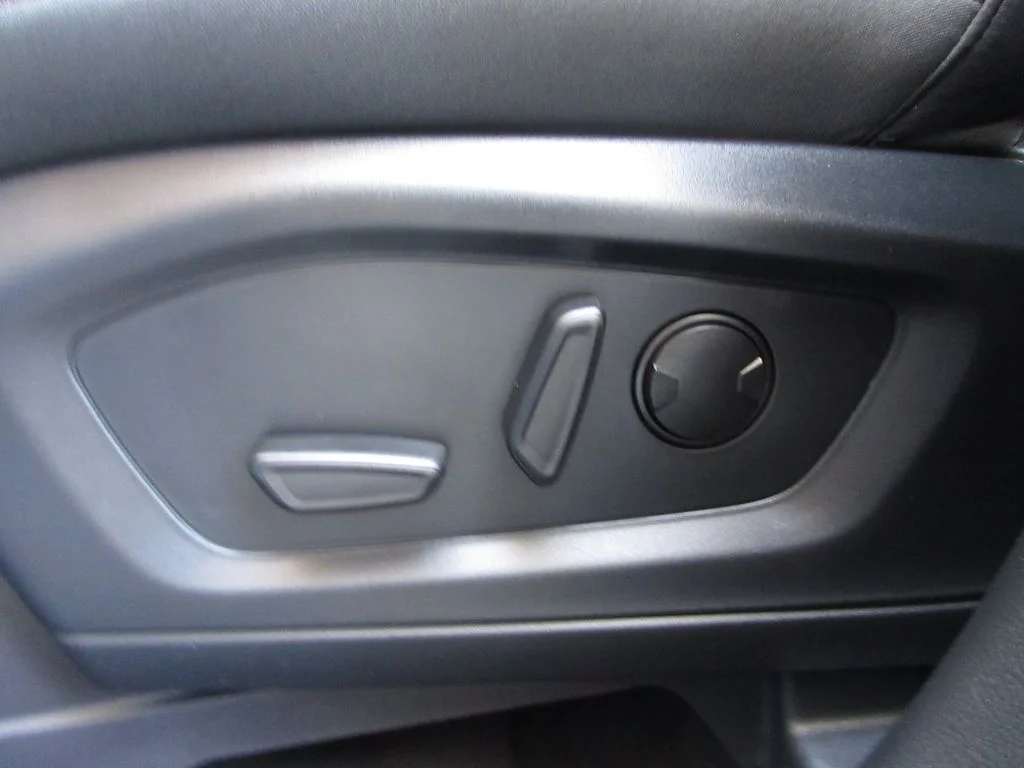 New 2026 Vapor Blue Metallic Ford Active image 12