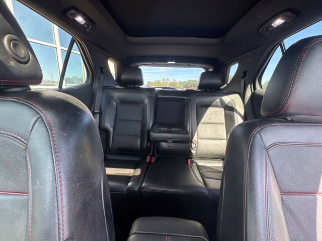 Used 2023 Gray Chevrolet RS image 18