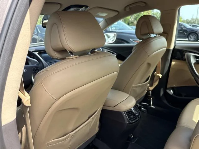 Used 2013 Brown Hyundai Base image 13