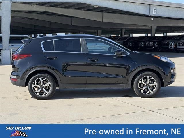 Used 2022 Black Cherry Kia LX image 3