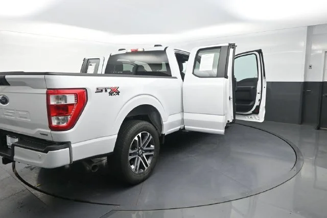 Used 2023 White Ford XL image 33