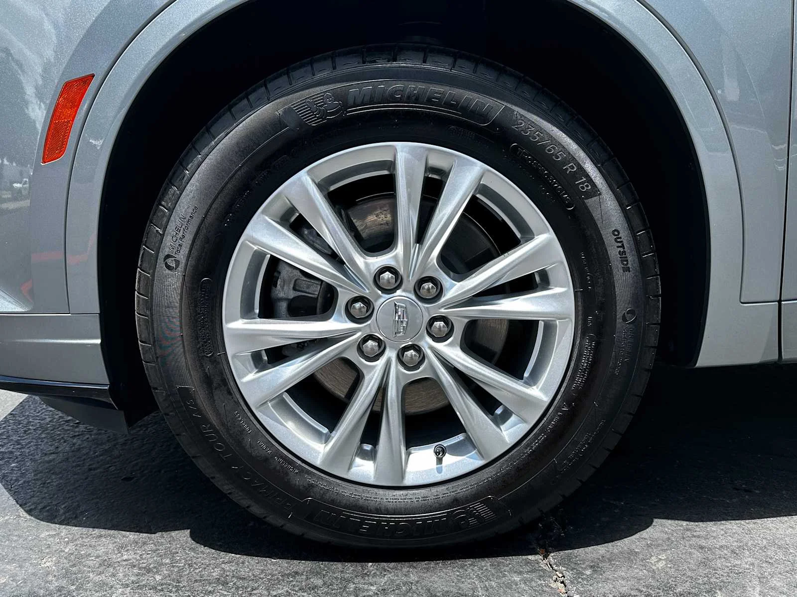 2025 Cadillac XT6 Luxury - Photo 7