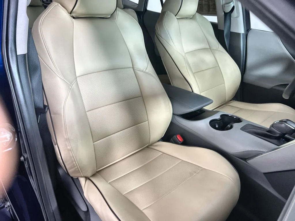 Used 2022  Toyota LE image 24