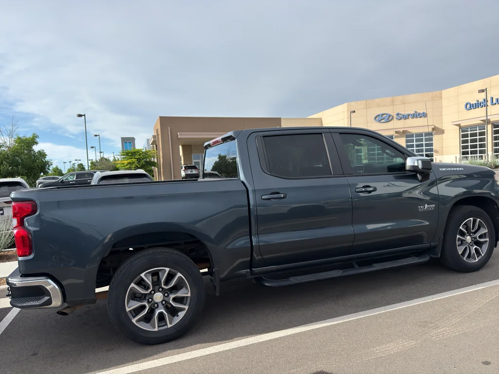Used 2020 Shadow Gray Metallic Chevrolet LT image 7
