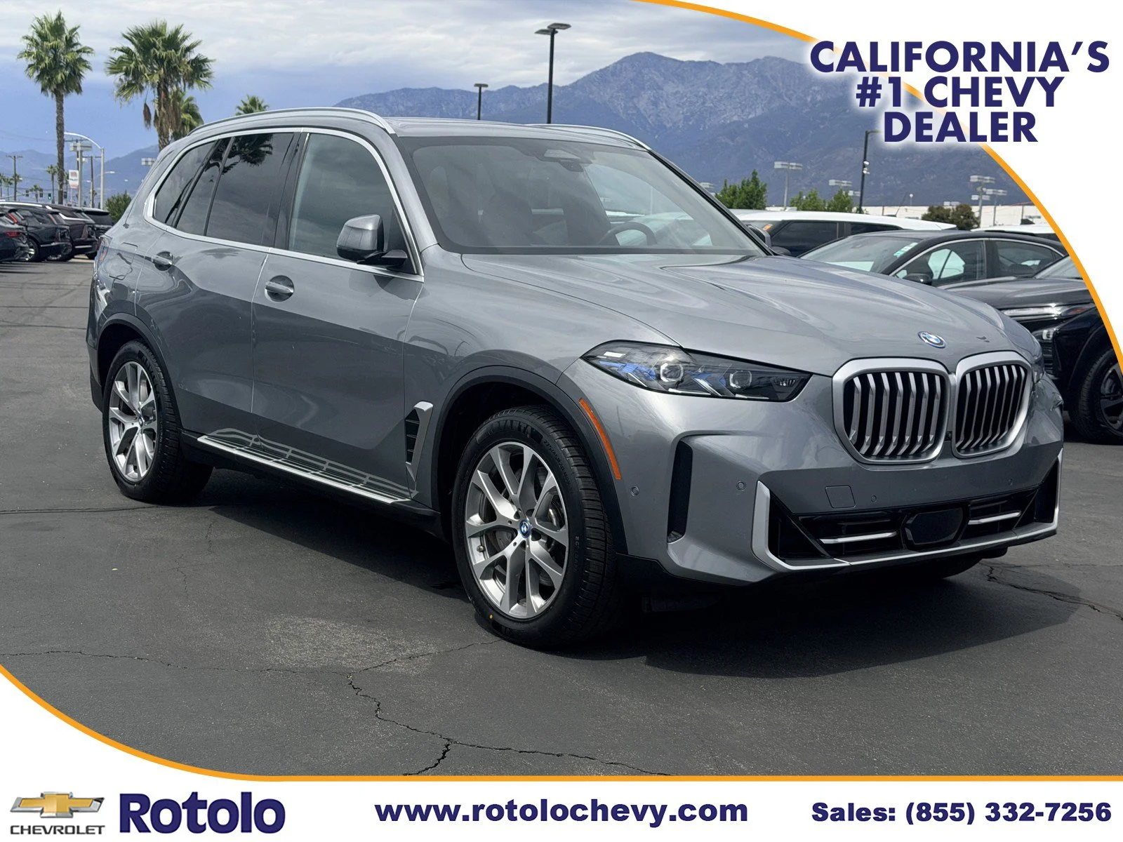 Used 2025 Gray BMW xDrive50e image 1