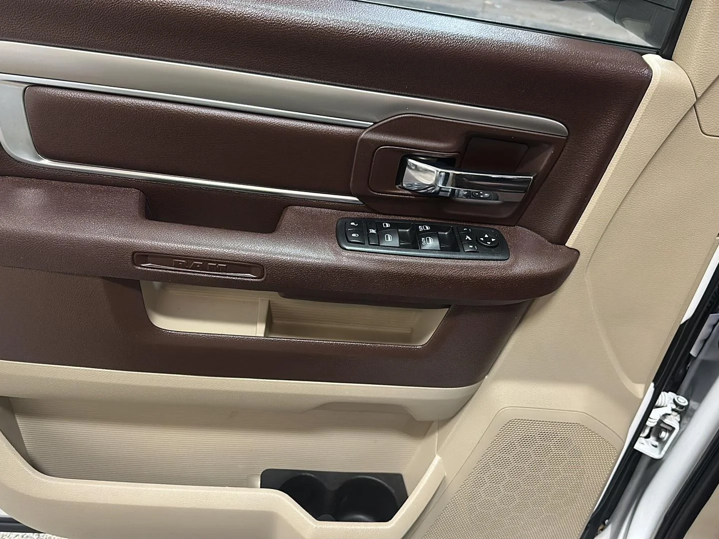 Used 2018 Bright White Clearcoat Ram Big Horn image 20