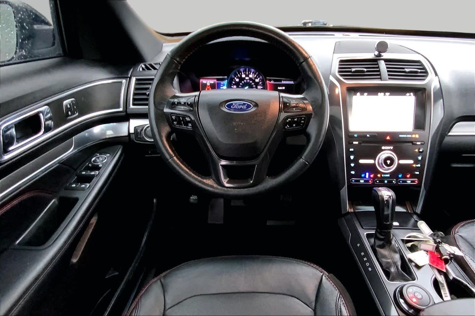 Used 2019 Magnetic Metallic Ford Sport image 6