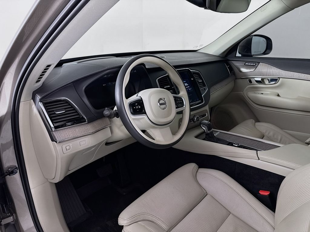 Used 2021 Gray Volvo T6 Inscription image 4