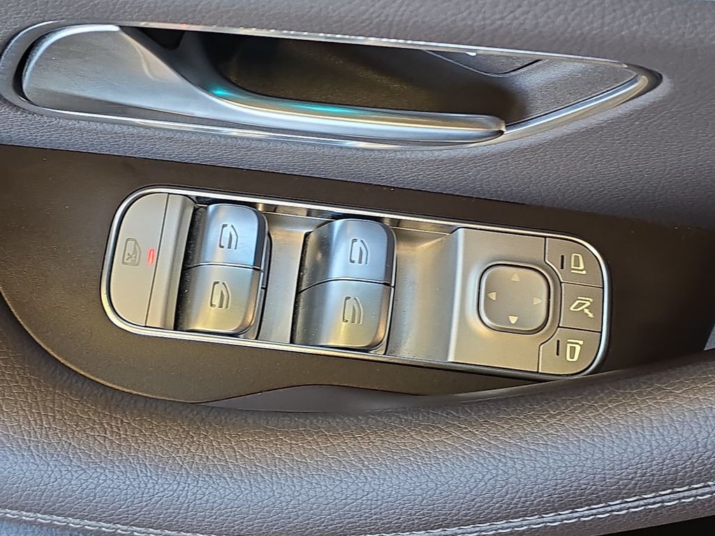 Used 2021 Black Mercedes-Benz GLS 450 image 31