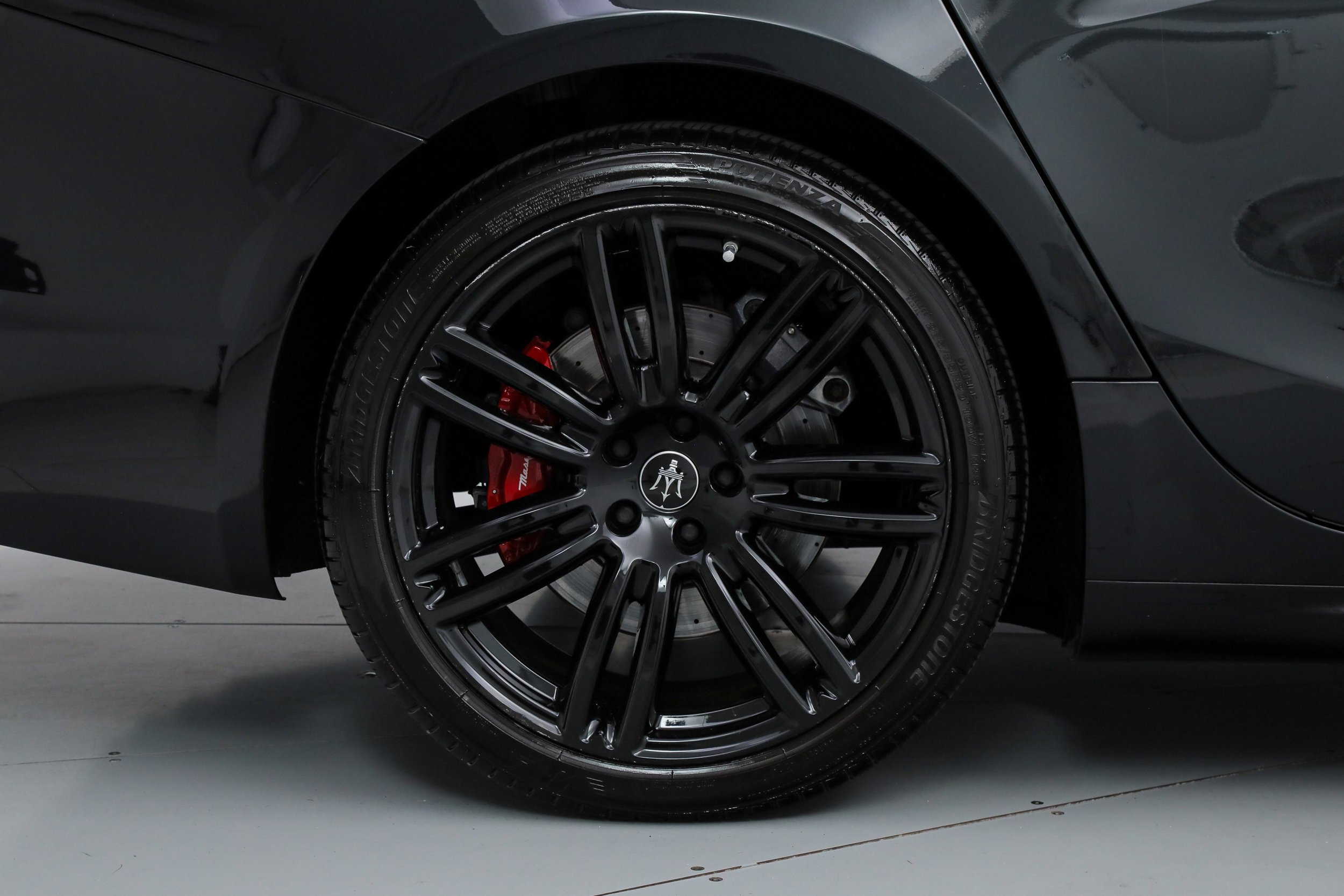 Used 2023 Black Maserati Modena image 20