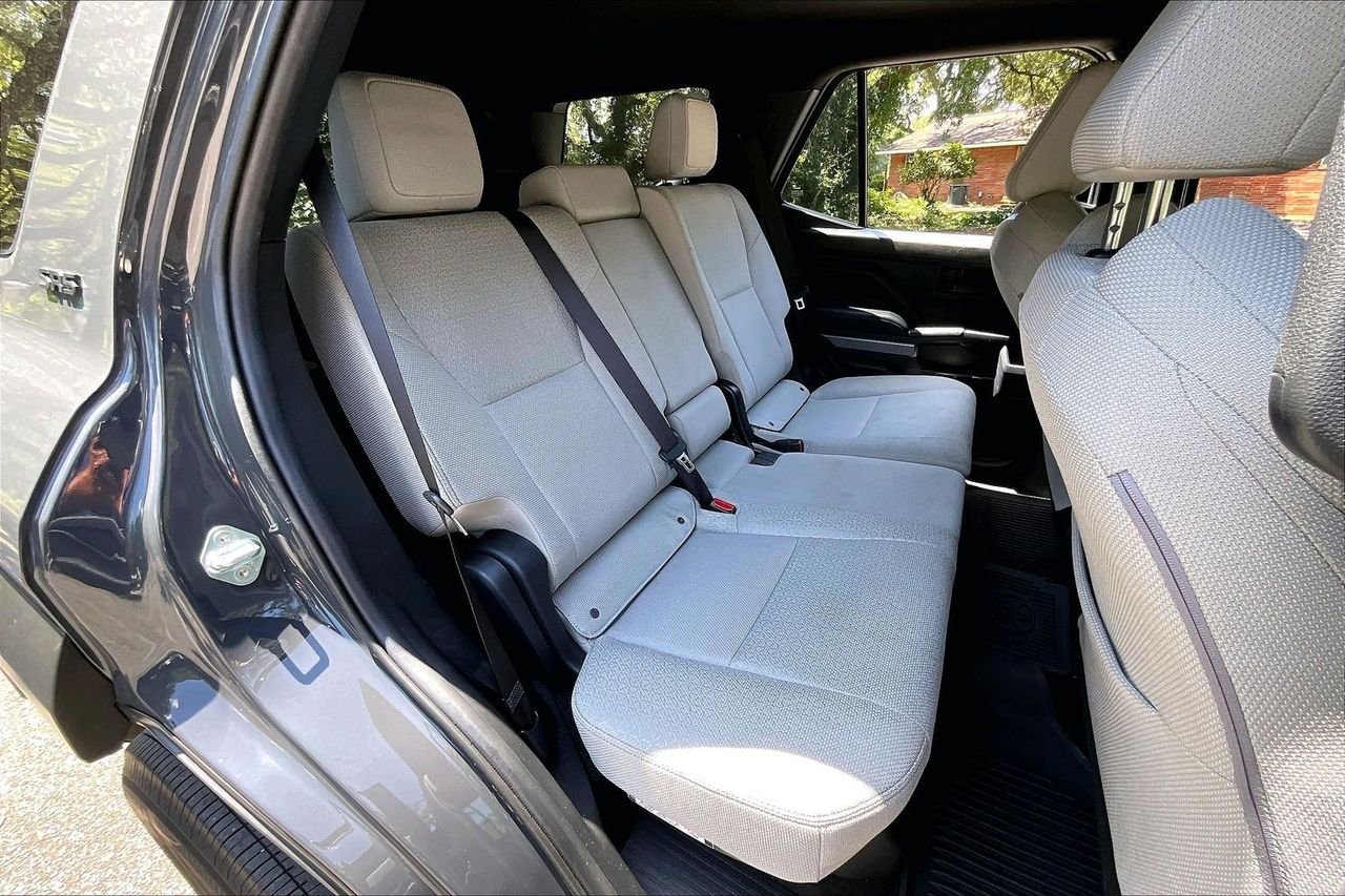 Used 2026  Toyota SR5 image 21