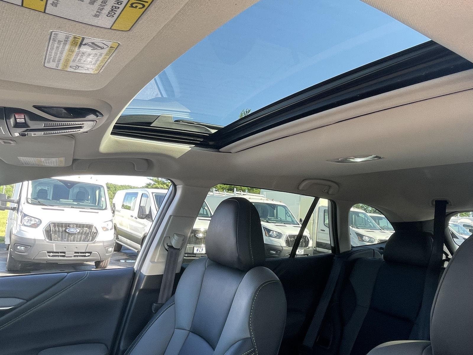Used 2021 Crystal White Pearl Subaru Onyx Edition XT image 25