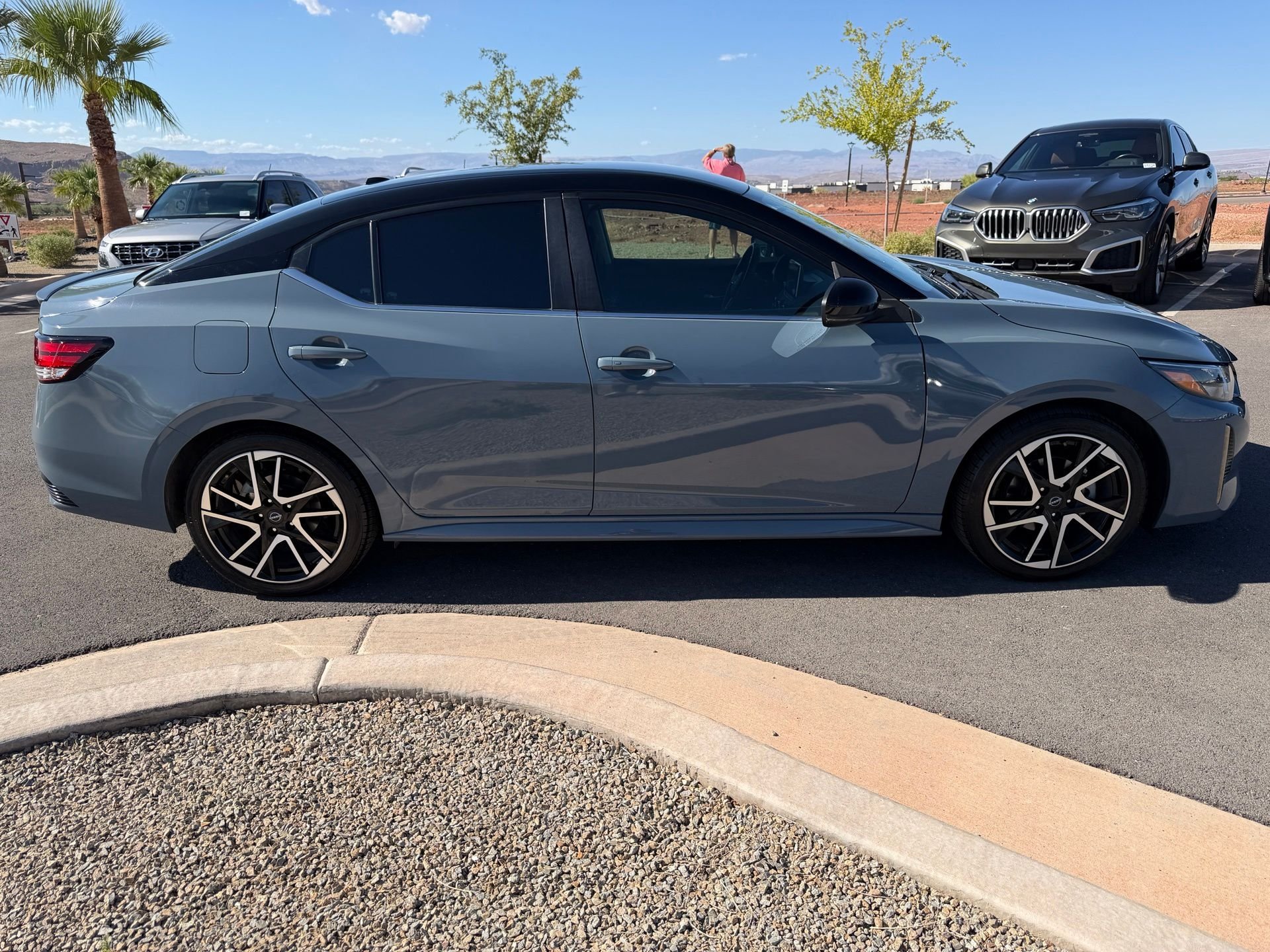 Used 2025 Gray Nissan SR image 5