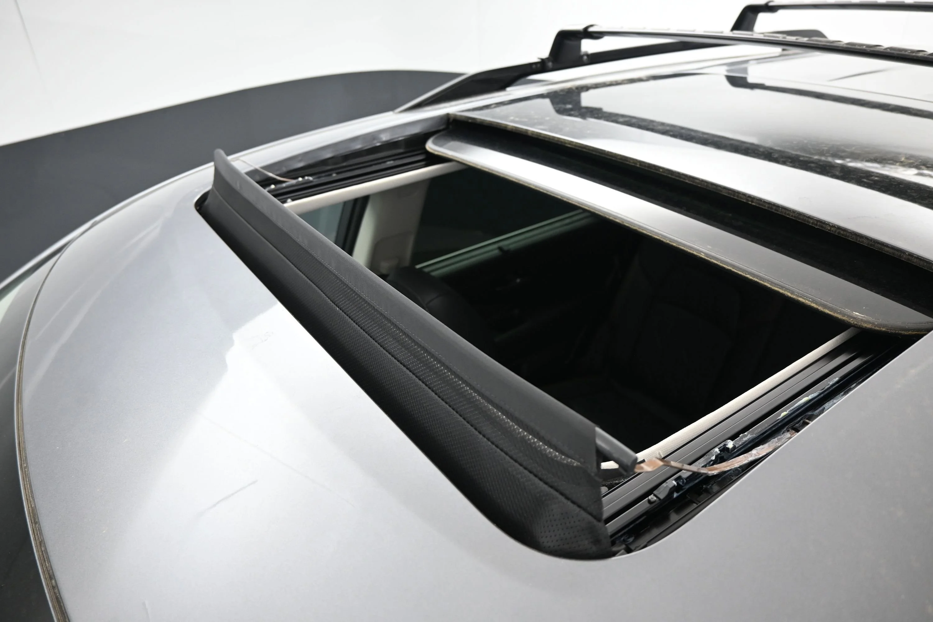 New 2026 Gun Metallic Nissan Platinum image 21