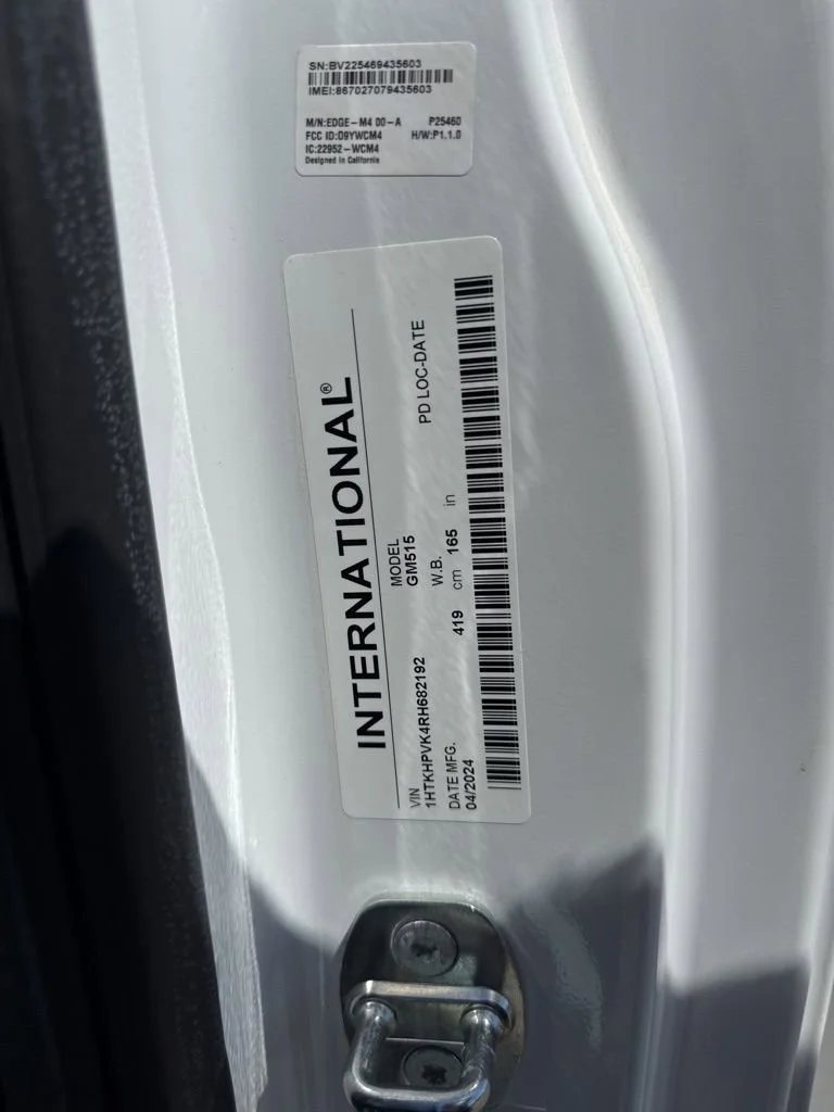 Used 2024 Summit White Chevrolet Work Truck image 27