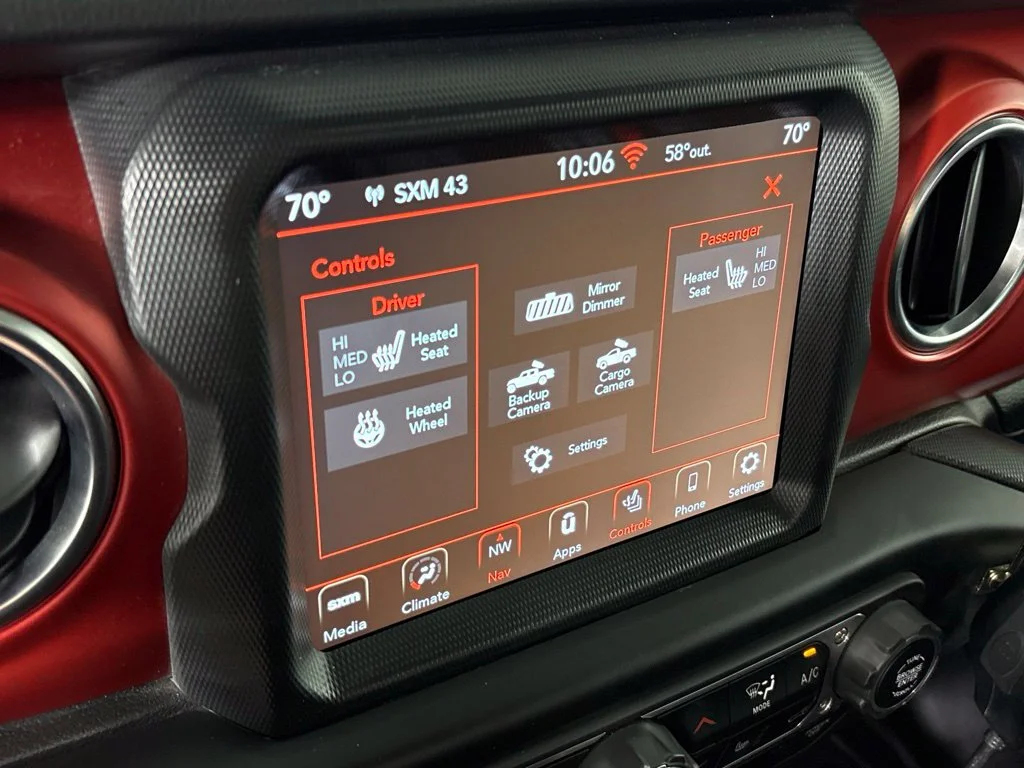 Used 2022 White Jeep Rubicon image 43