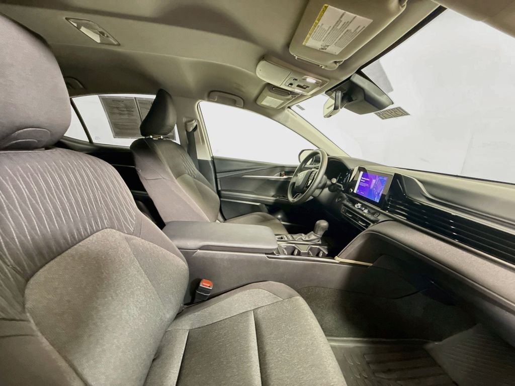 Used 2025 Midnight Black Metallic Toyota LE image 29