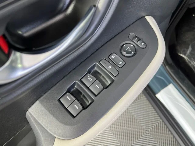 New 2027 Nordic Forest Pearl Honda LX AWD image 16