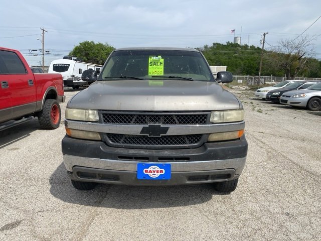 Used 2001 Chevrolet Silverado LS with VIN 1GCHC29UX1E107637 for sale in Breckenridge, TX