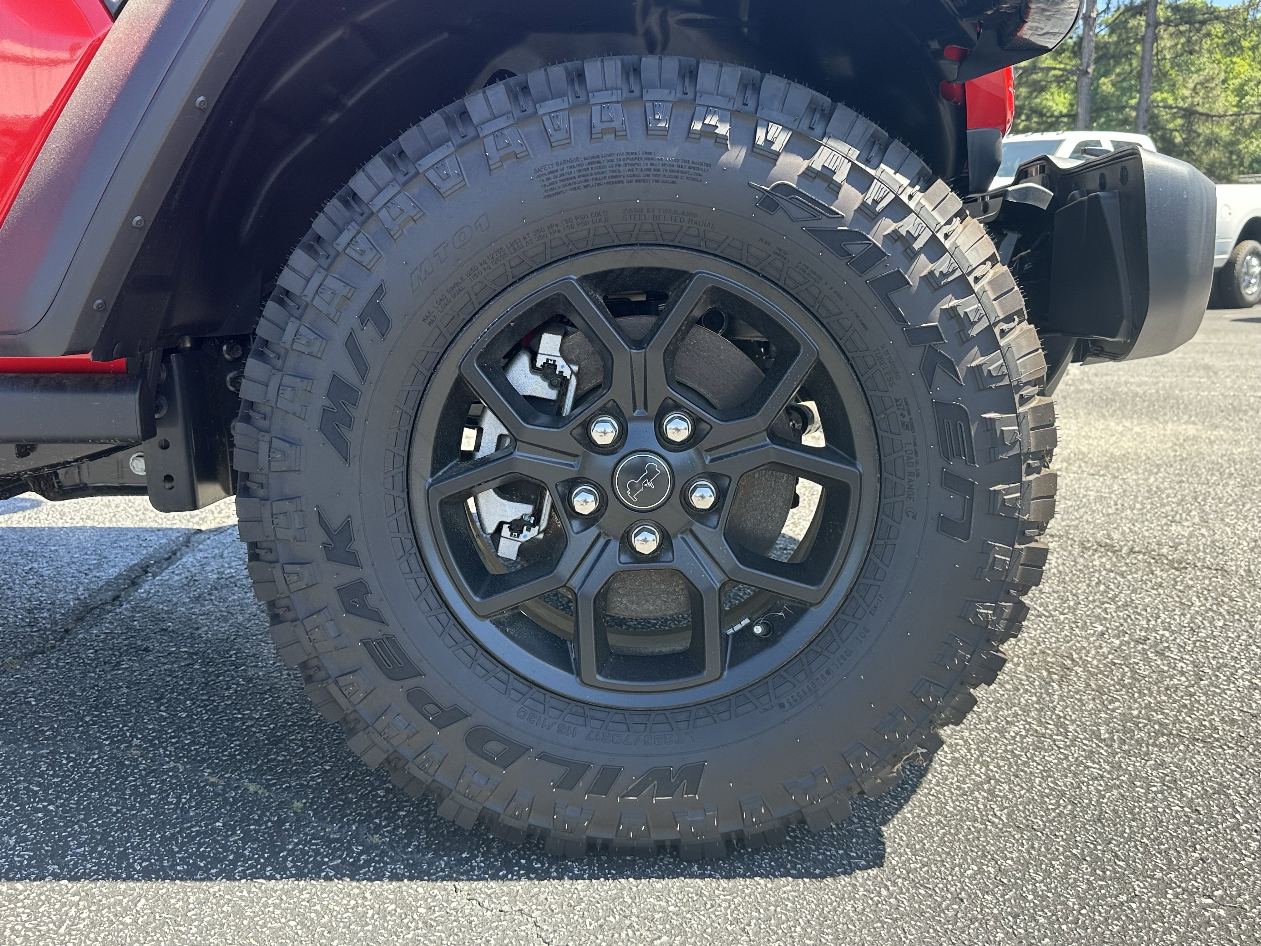 2026 Jeep Wrangler 4-Door Willys - Photo 13