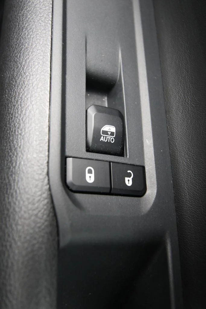 Used 2026 White Jeep Limited image 24