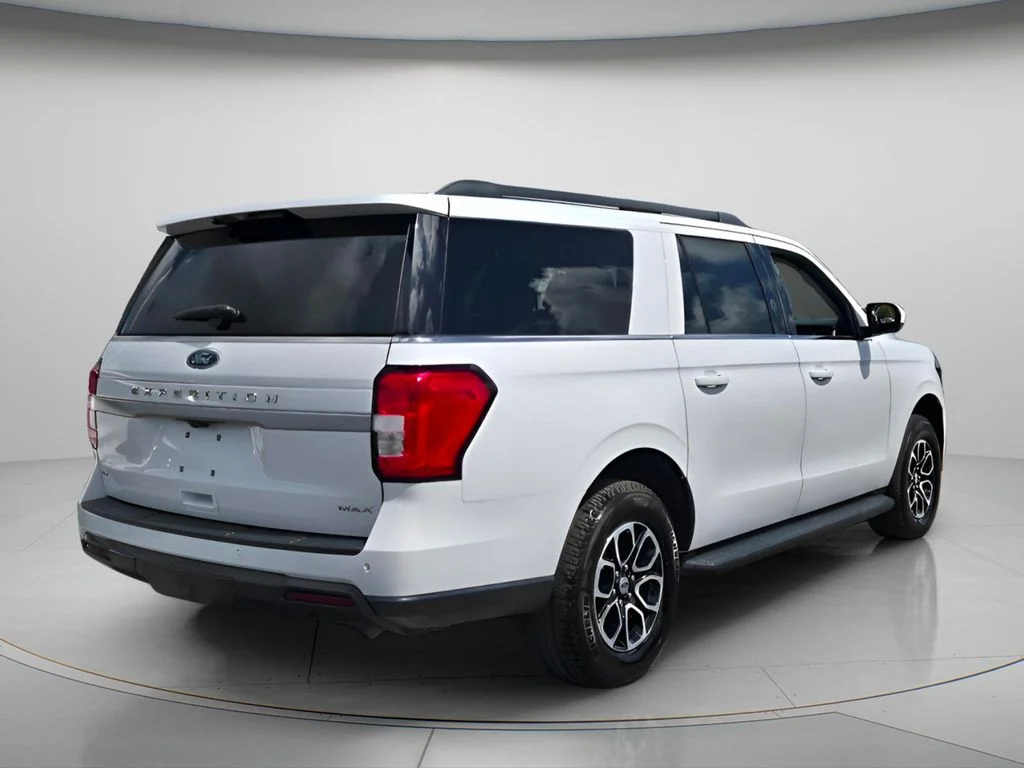 Used 2024 White Ford XLT image 7