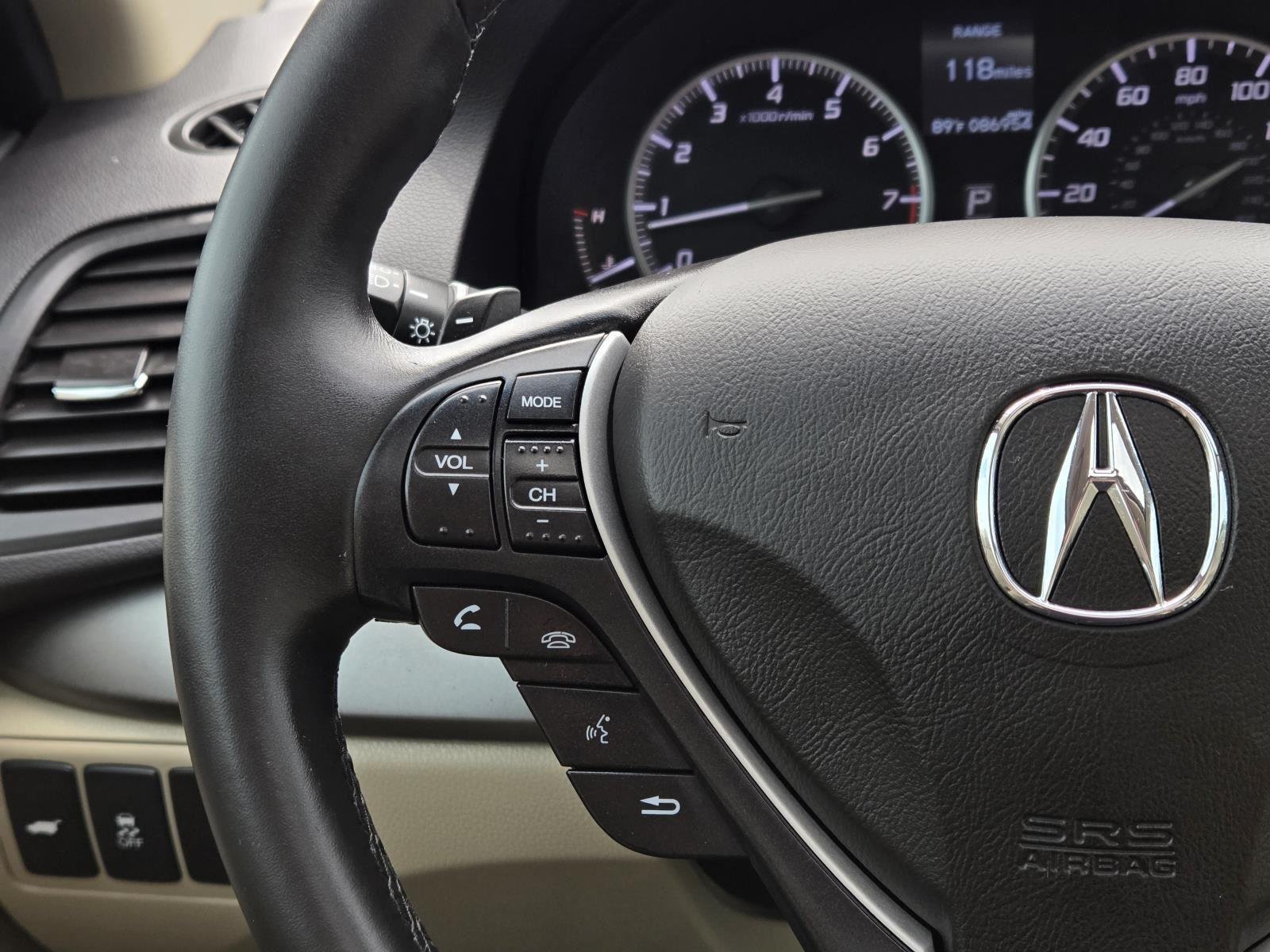 Used 2016 White Diamond Pearl Acura BASE image 21