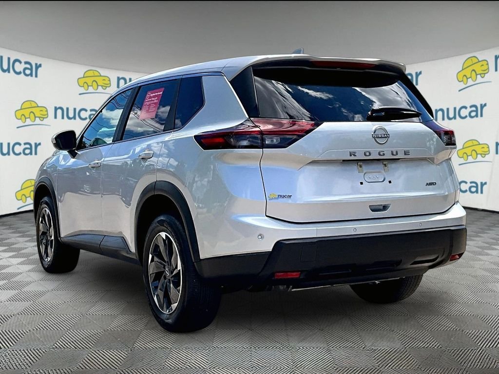 Certified Used 2025 Silver Nissan SV image 4
