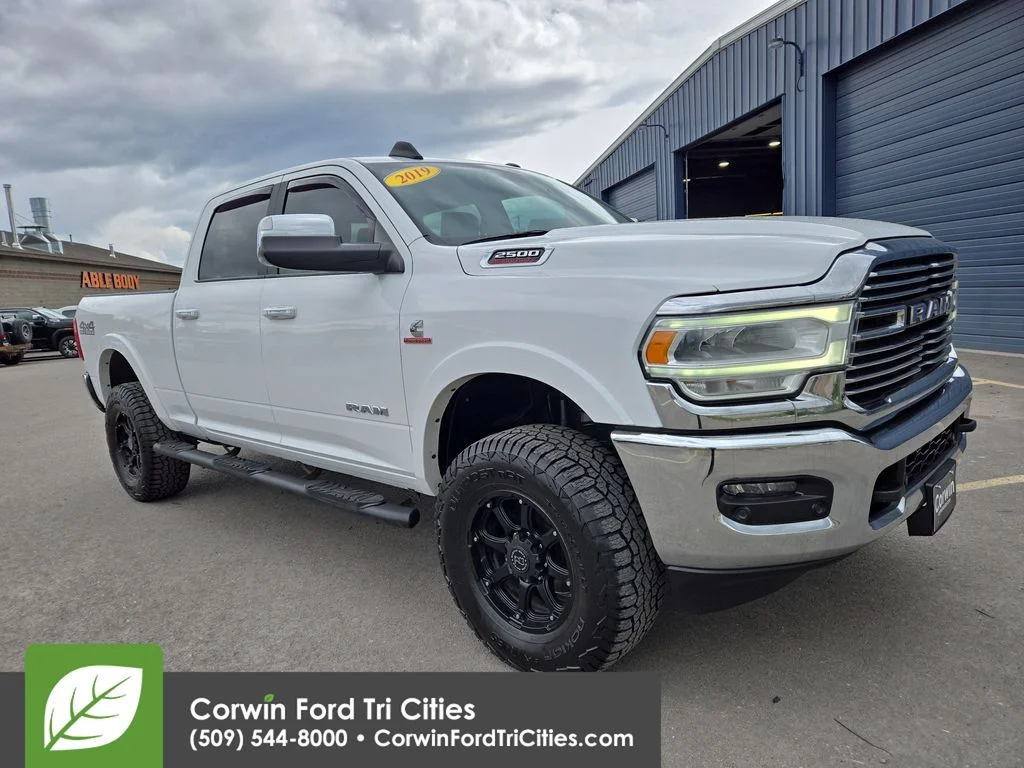 2019 RAM 2500 Laramie 4X4 Crew Cab SWB's photo