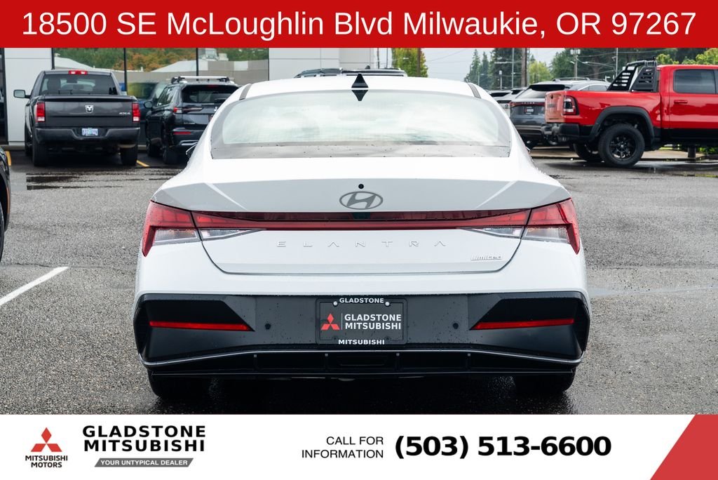 Used 2024 White Hyundai Limited image 6