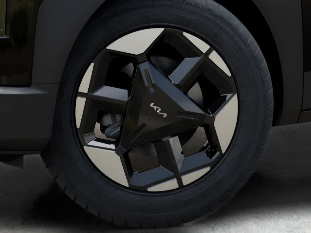 New 2027 Black Kia S image 24