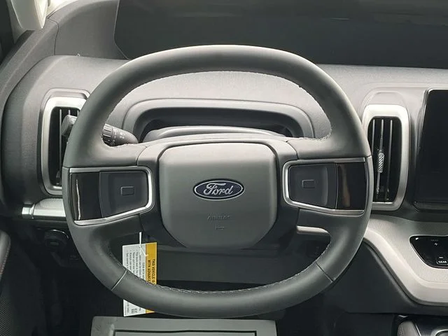 2025 Ford Expedition Active - Photo 14