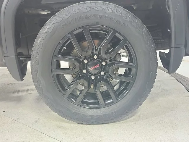 Used 2023 ONYX BLACK GMC Elevation image 49