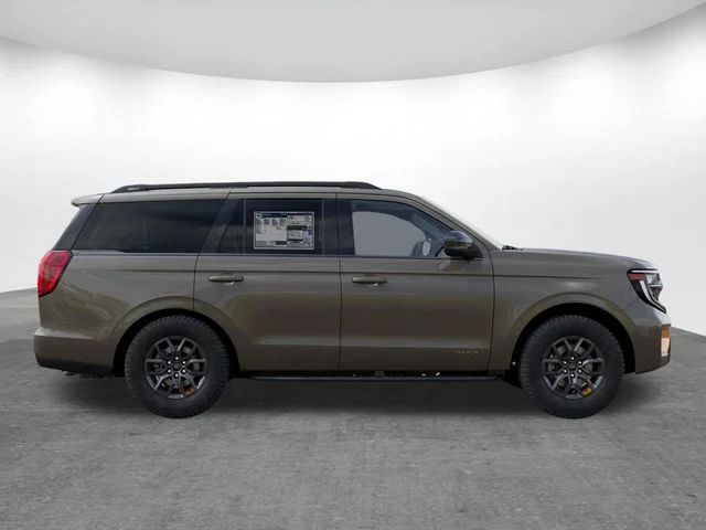 New 2027 Marsh Gray Ford Tremor® image 5