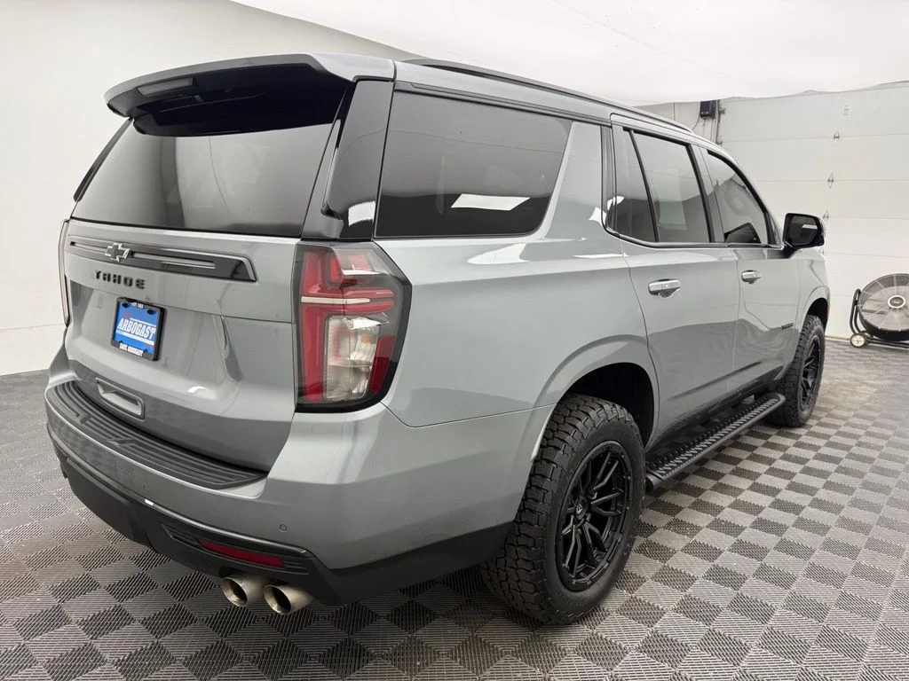 Used 2023 Gray Chevrolet Z71 image 8
