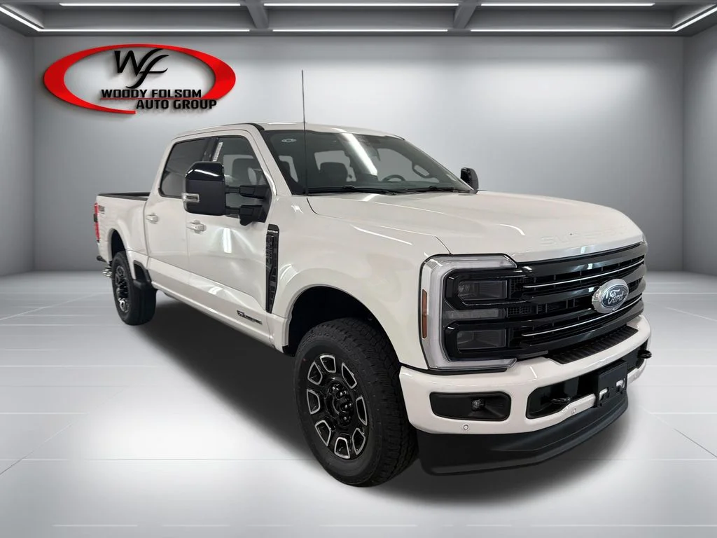 New 2026 Star White Metallic Tri-Coat Ford F-250® Platinum® image 3