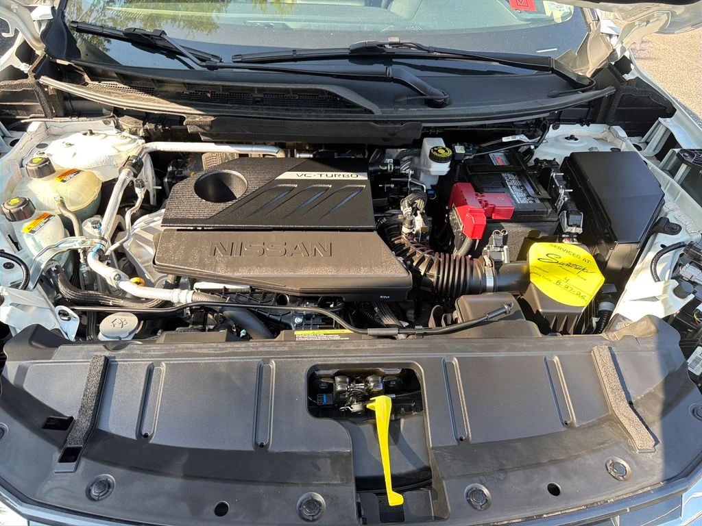 Used 2025 White Nissan SV image 28