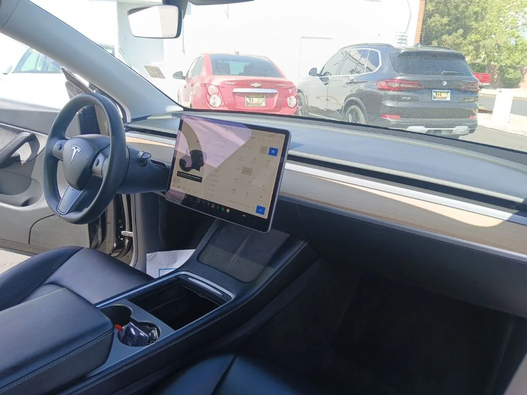 Used 2021 Black Tesla Long Range image 15