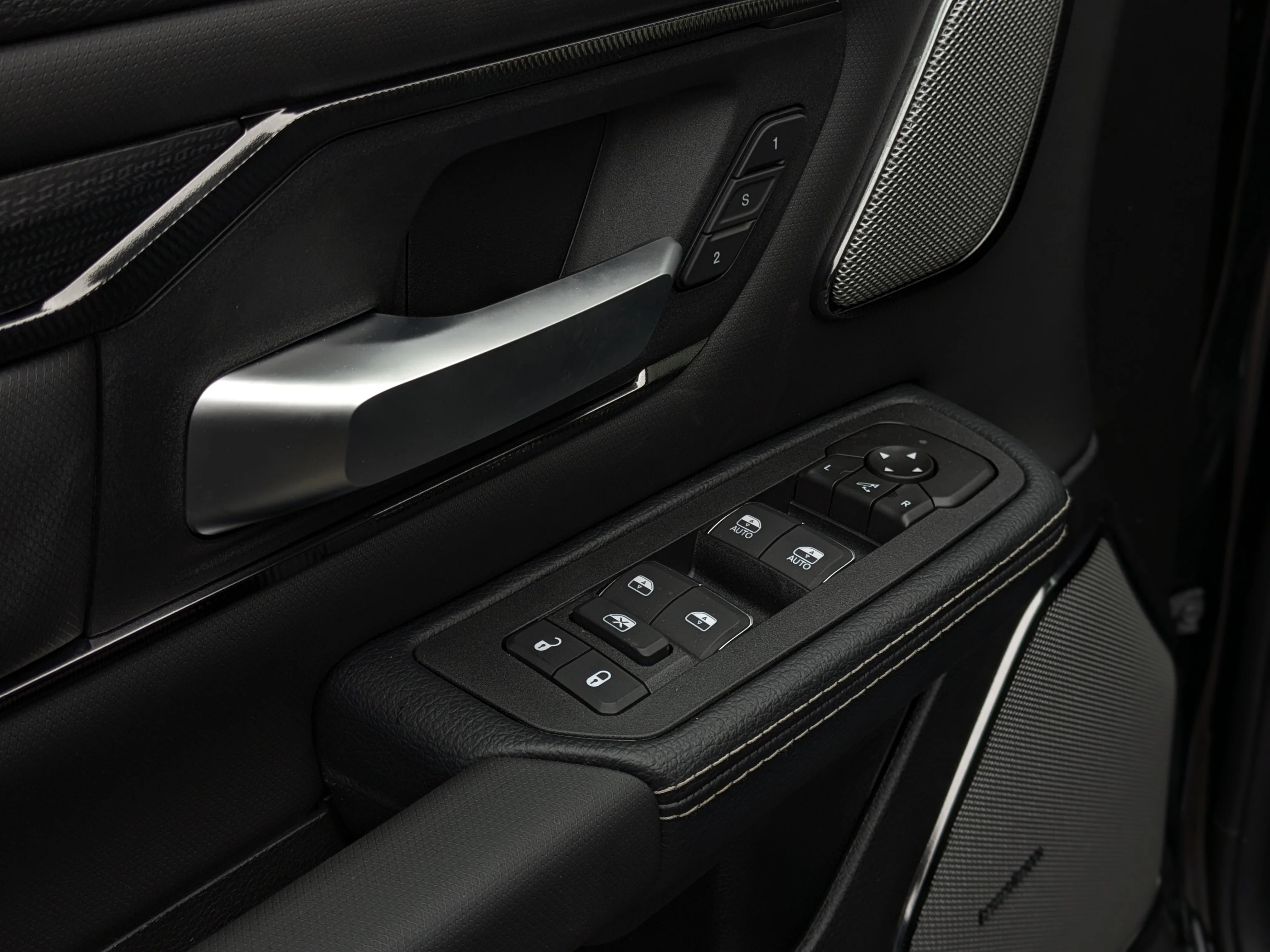 New 2026 Black RAM Sport - - Level 1 Equip Grp - Dual?Pane Panoramic Sunroof - Leather?Faced Bucket Seats - 5.7L image 14