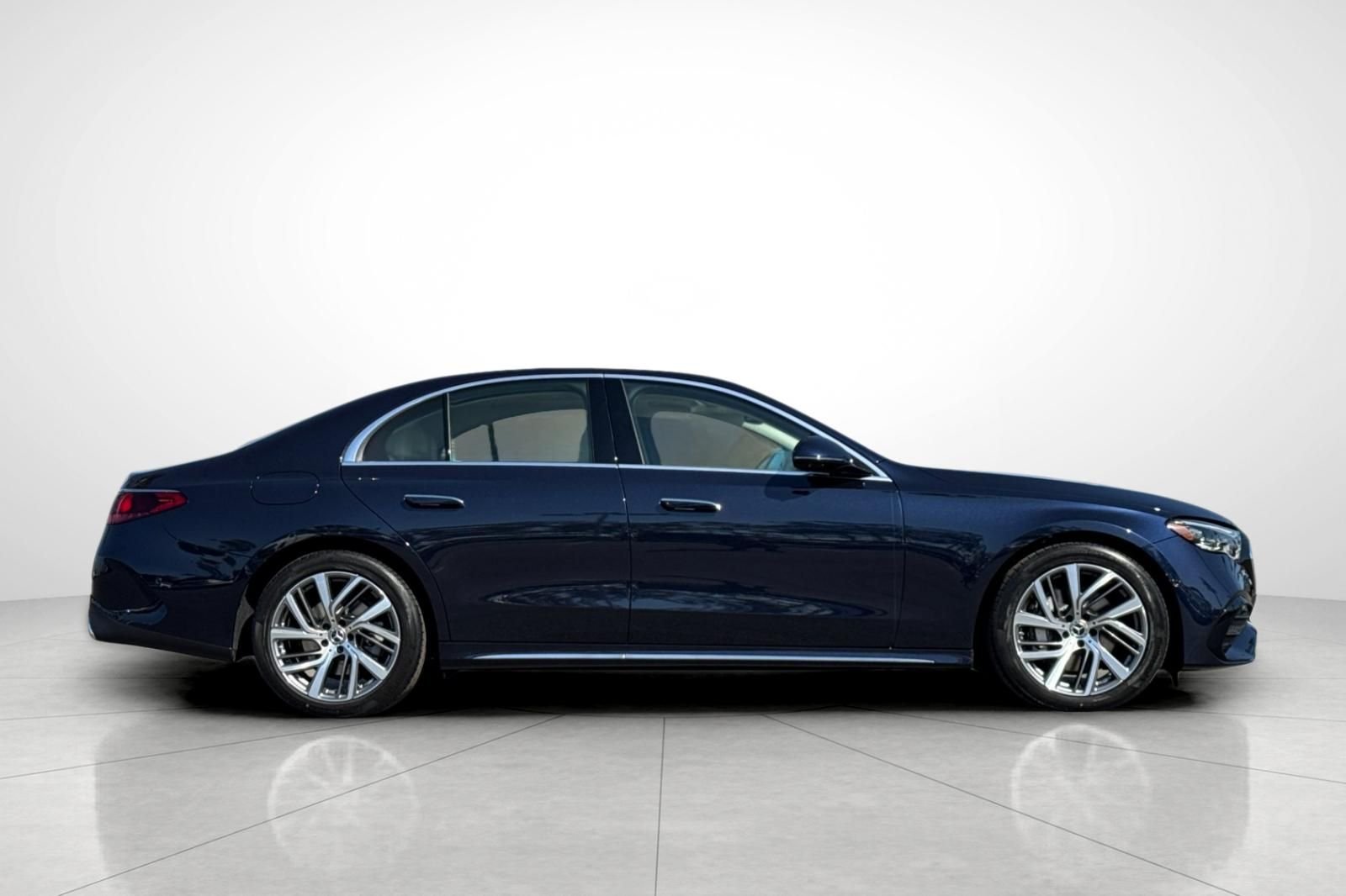 New 2026 Nautical Blue Metallic Mercedes-Benz E 350 image 32