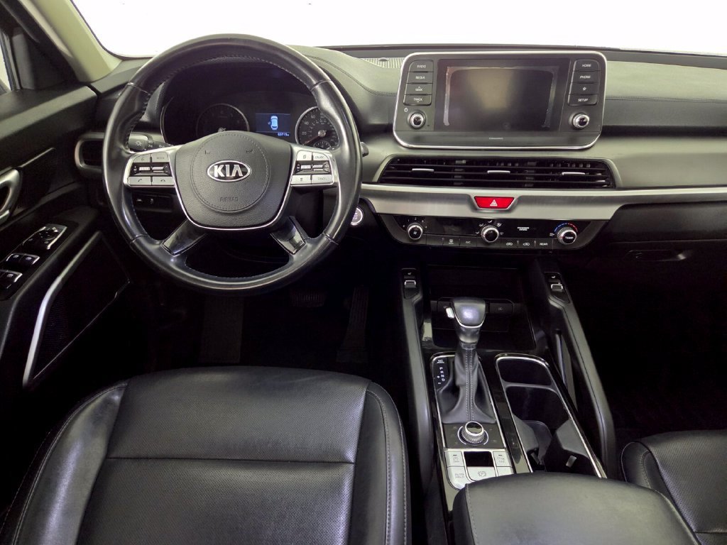 Certified Used 2021 Dark Moss Kia S image 24