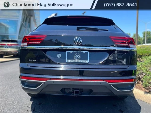 Used 2022 Deep Black Volkswagen 3.6L V6 SE w/Technology image 10