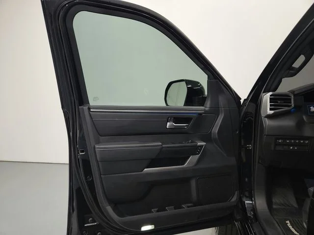 Used 2023 Black Toyota Platinum image 35