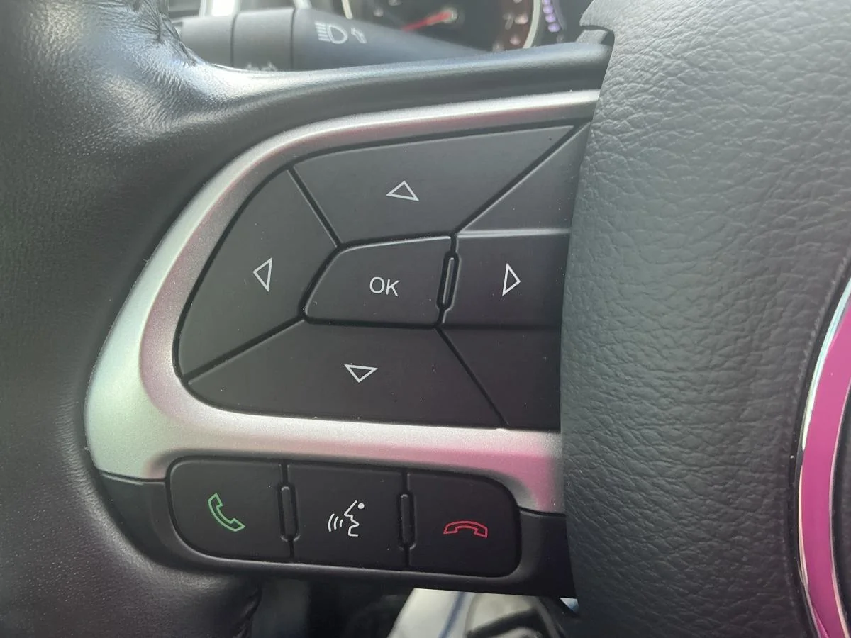 Used 2021 Grey Jeep Upland Edition image 21