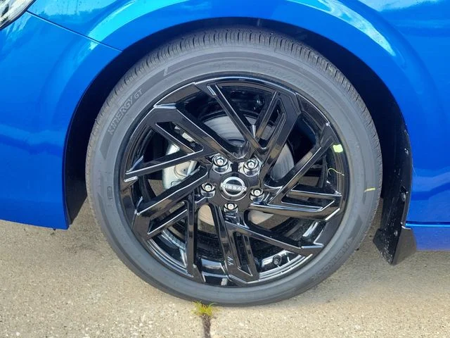New 2027 Bluestone Pearl / Super Black Two-tone Nissan SR Midnight Edition image 5